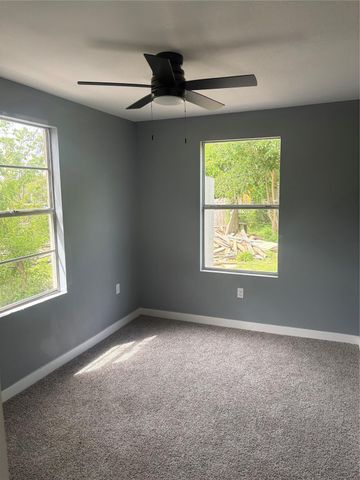 115 Bay Street N, Texas City, TX 77590