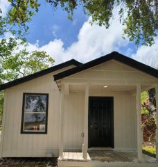 115 Bay Street N, Texas City, TX 77590