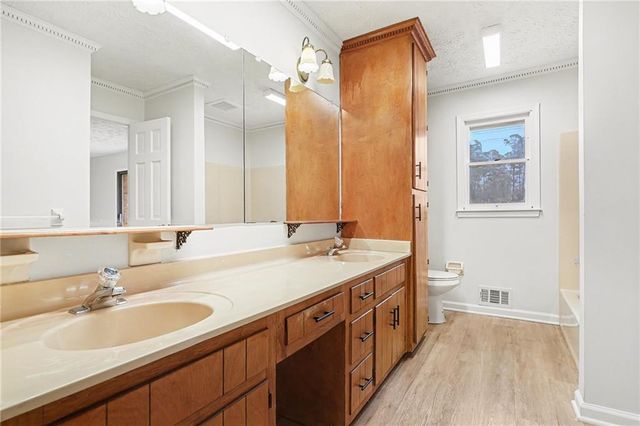 5182 Kurt SW Lane, Conyers, GA 30094