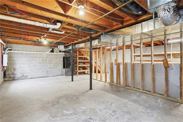 5182 Kurt SW Lane, Conyers, GA 30094