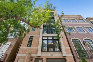 1510 N WIELAND Street 2, Chicago, IL 60610