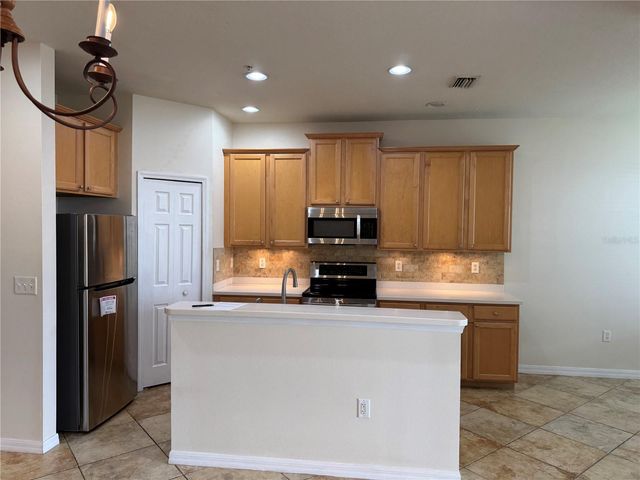 4309 VIA PIEDRA CIRCLE 6-103, Sarasota, FL 34233