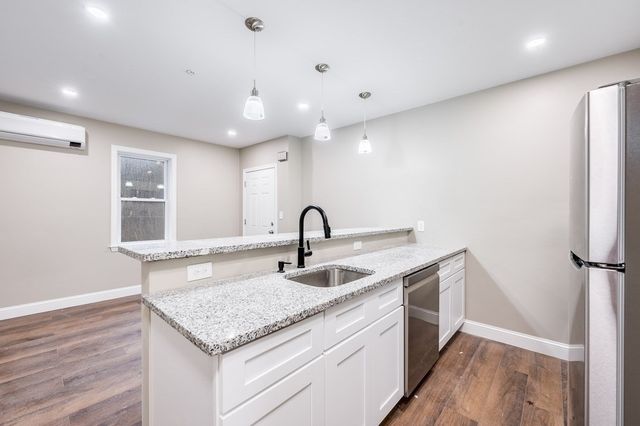 25 Buckley St 1L, Quincy, MA 02169