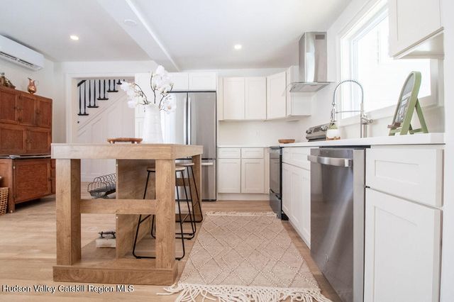 18 State Route 55, Napanoch, NY 12458