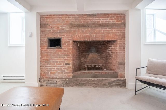 18 State Route 55, Napanoch, NY 12458