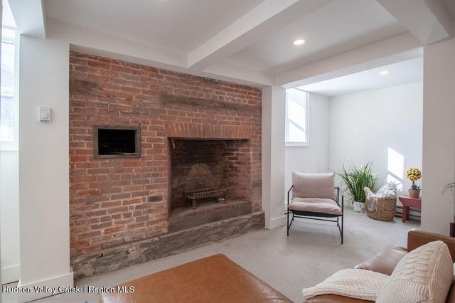 18 State Route 55, Napanoch, NY 12458