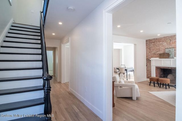 18 State Route 55, Napanoch, NY 12458