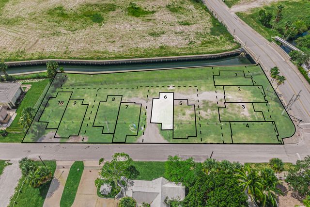 155 Kings Lane, Fort Pierce, FL 34950