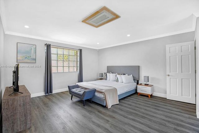 5320 NE 16th Ter, Fort Lauderdale, FL 33334