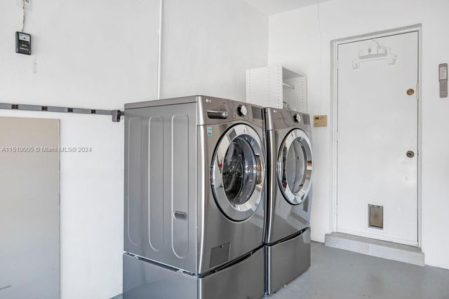 5320 NE 16th Ter, Fort Lauderdale, FL 33334