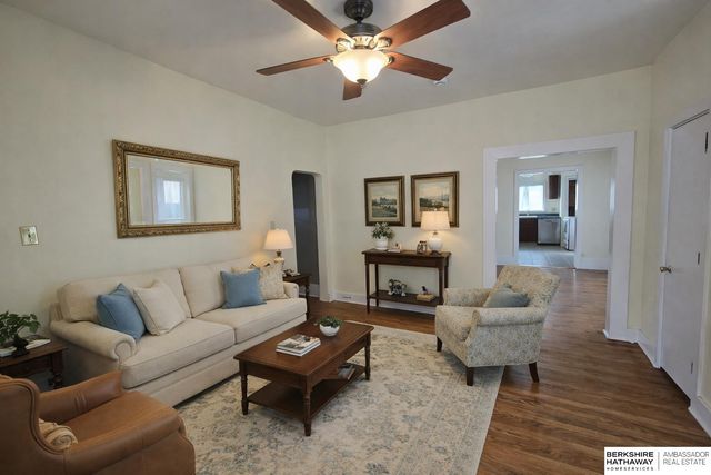 318 N 4TH Street, Plattsmouth, NE 68048