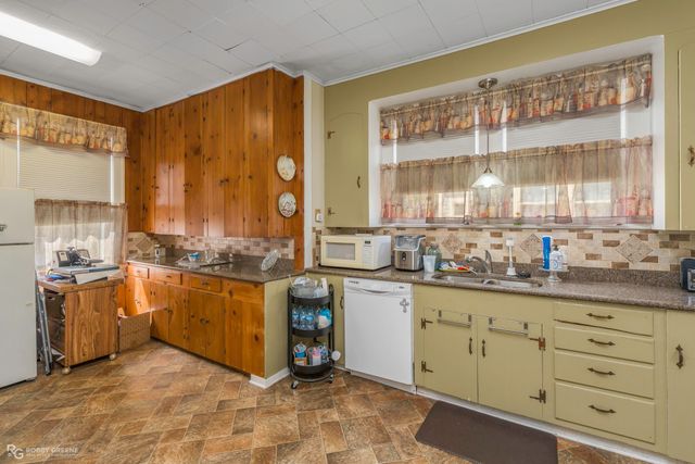 631 Gladstone Boulevard, Shreveport, LA 71104