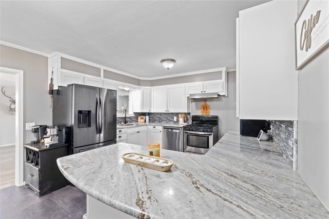 3914 Austin Avenue, Brownwood, TX 76801