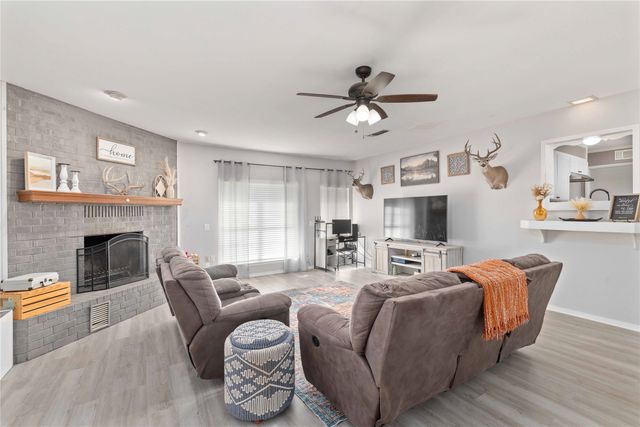 3914 Austin Avenue, Brownwood, TX 76801