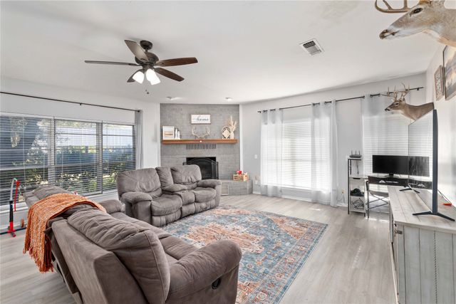 3914 Austin Avenue, Brownwood, TX 76801