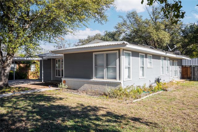 3914 Austin Avenue, Brownwood, TX 76801