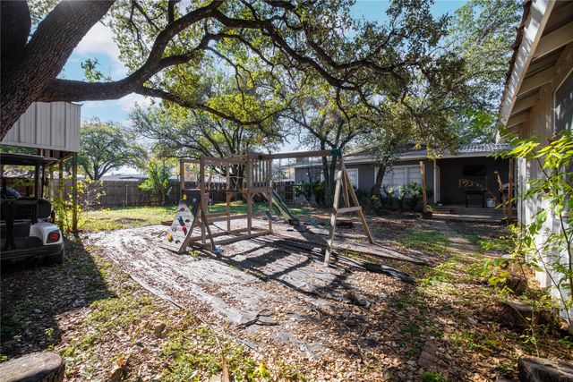 3914 Austin Avenue, Brownwood, TX 76801