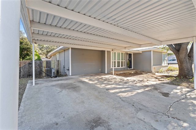 3914 Austin Avenue, Brownwood, TX 76801