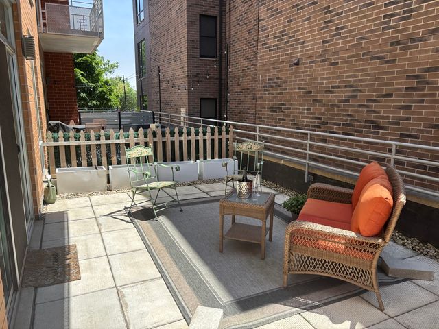 4814 N Clark Street 204S, Chicago, IL 60640
