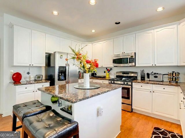 1430 White Flowers Lane, Lawrenceville, GA 30045