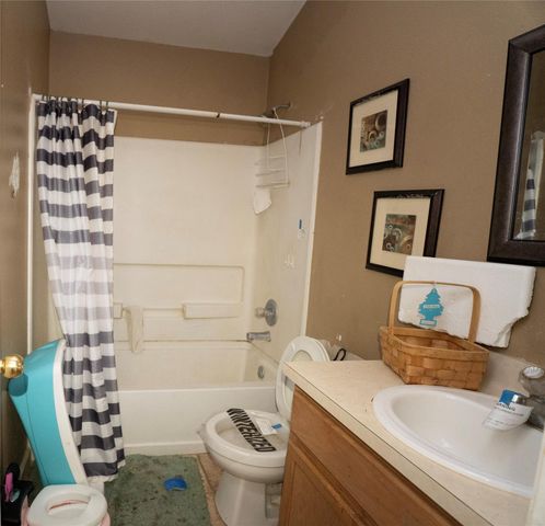 8202 Radial Court, Rosharon, TX 77583