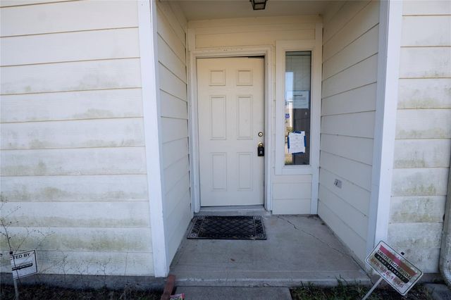 8202 Radial Court, Rosharon, TX 77583