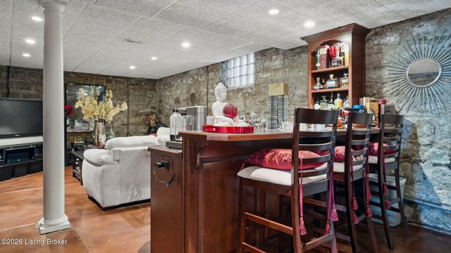 1515 S 3rd St, Louisville, KY 40208