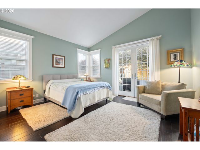 1915 HEITZMAN Way, Eugene, OR 97402