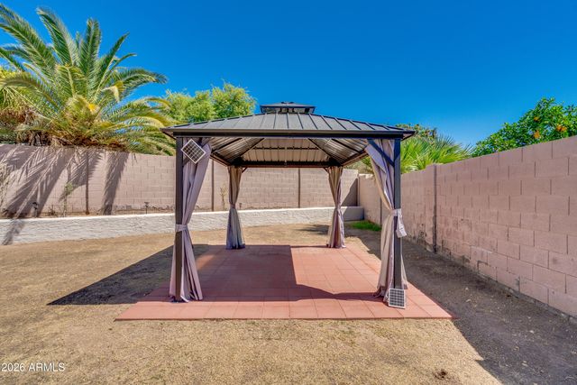 5952 W MORNING DOVE Drive, Glendale, AZ 85308