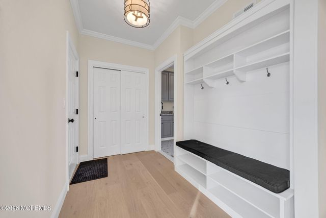 8 Saxon Court, Freehold, NJ 07728