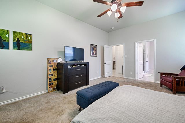 1053 Legacy Oaks, Joshua, TX 76058
