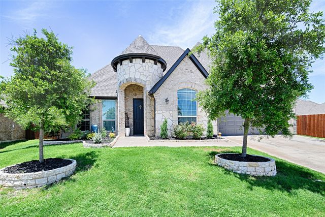 1053 Legacy Oaks, Joshua, TX 76058