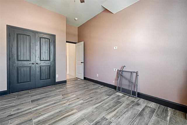 1053 Legacy Oaks, Joshua, TX 76058