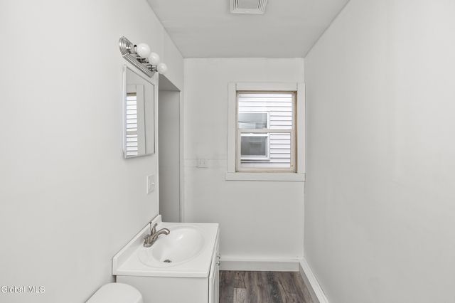 171 Hill Street, Troy, NY 12180