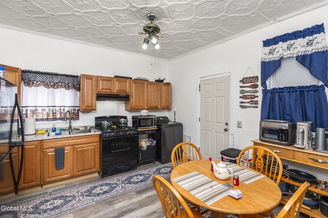 171 Hill Street, Troy, NY 12180