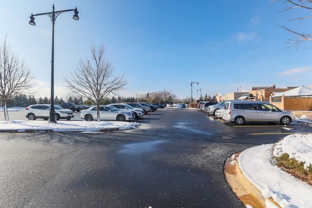11715 E Main Street B, Huntley, IL 60142