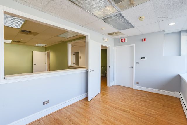 11715 E Main Street B, Huntley, IL 60142