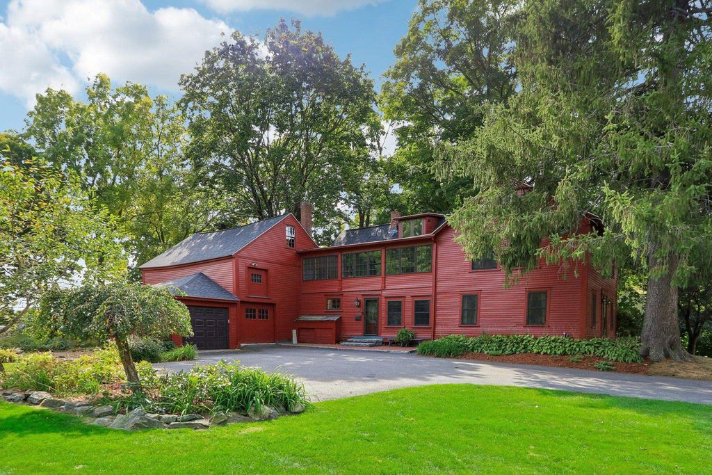 5 Nesmith, Derry, NH 03038