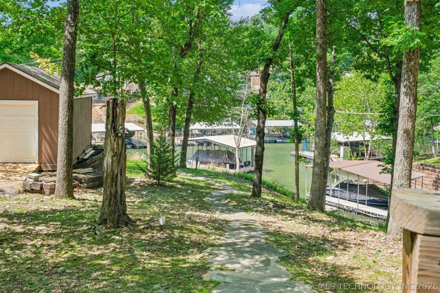 31161 Blackwood Drive, Afton, OK 74331