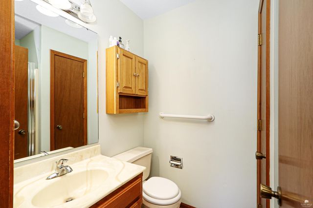 1903 Crescent Drive, Manhattan, KS 66503