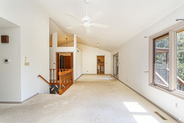 1903 Crescent Drive, Manhattan, KS 66503