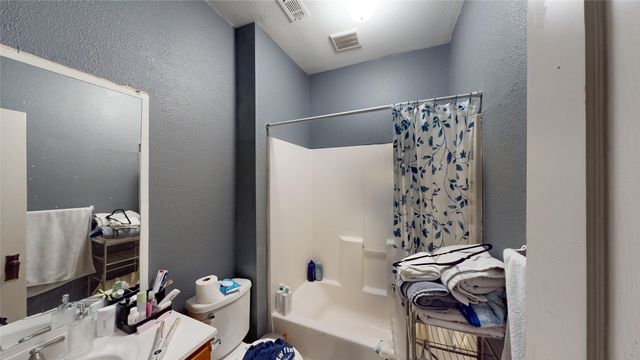 704 Cameron Avenue, Dallas, TX 75223