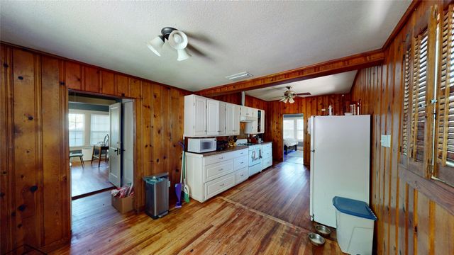 704 Cameron Avenue, Dallas, TX 75223