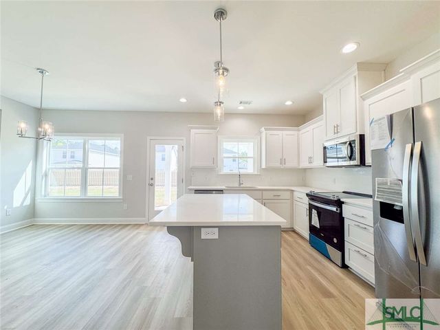 165 Holland Drive, Midway, GA 31320