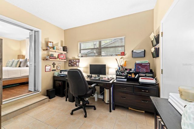 4606 S ESPERANZA AVENUE, Tampa, FL 33611