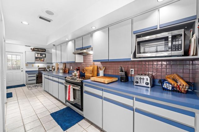 4606 S ESPERANZA AVENUE, Tampa, FL 33611