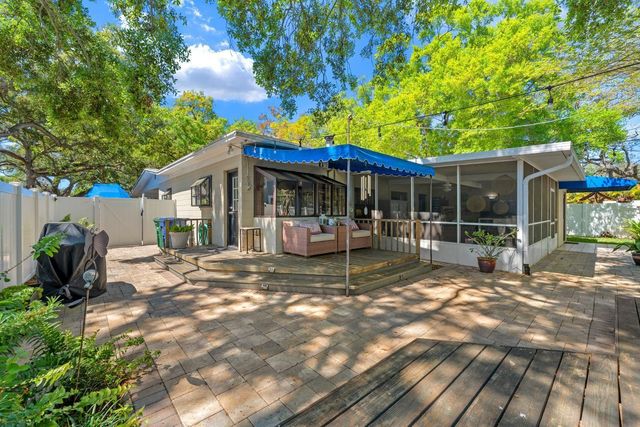 4606 S ESPERANZA AVENUE, Tampa, FL 33611