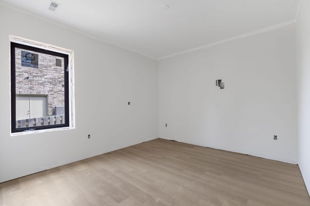 6195 S Dollison Avenue, Springfield, MO 65810