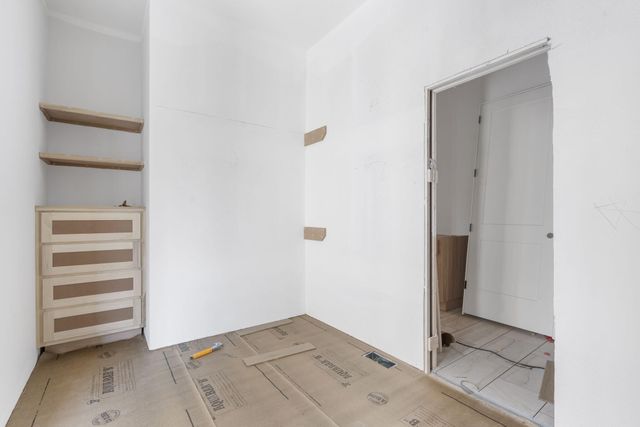 6195 S Dollison Avenue, Springfield, MO 65810