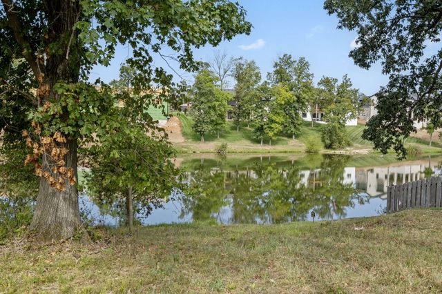 6195 S Dollison Avenue, Springfield, MO 65810